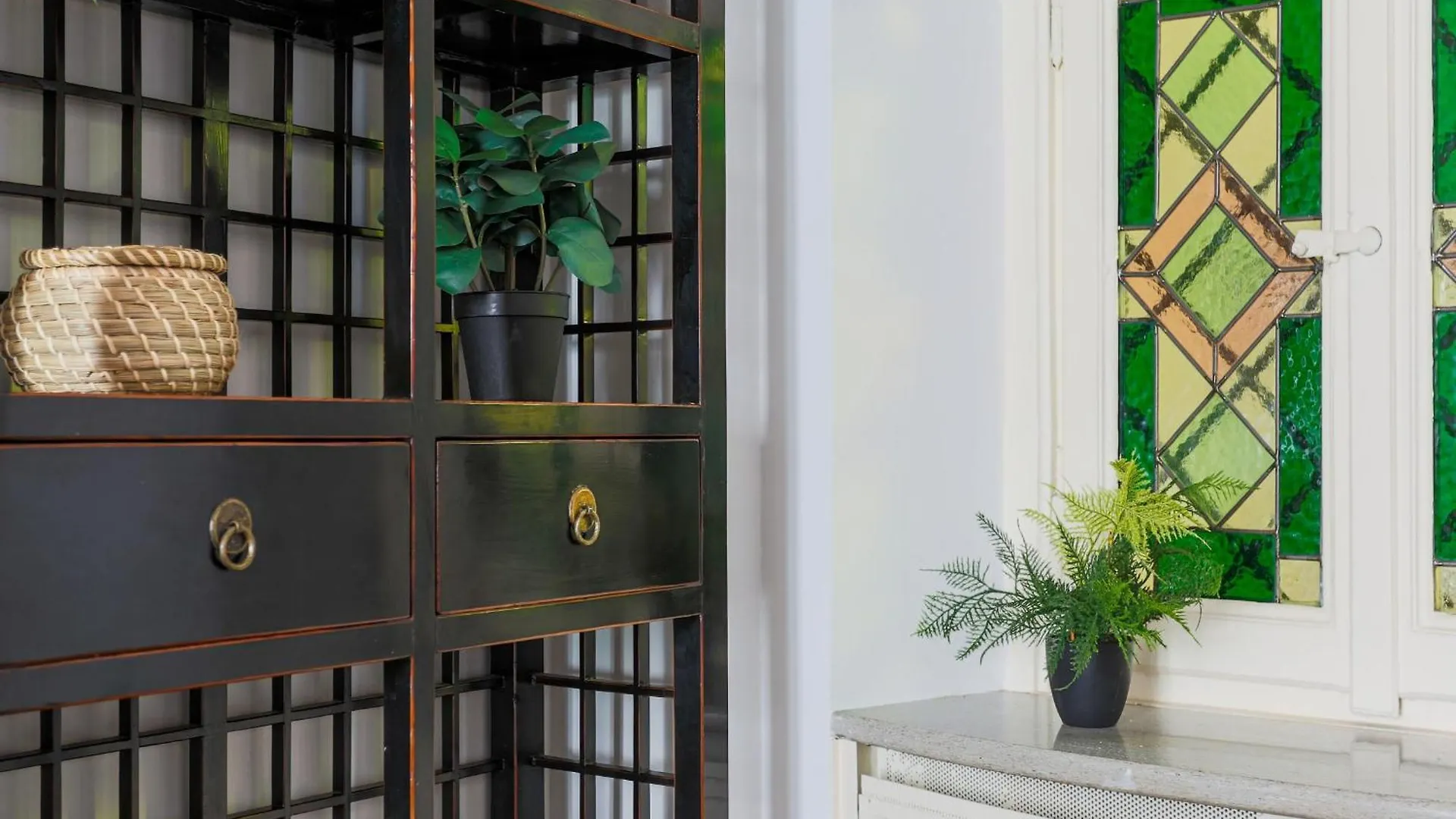 The Best Rent - Spacious One-Bedroom Apartment Near The Columns Of San Lorenzo Milan Italy