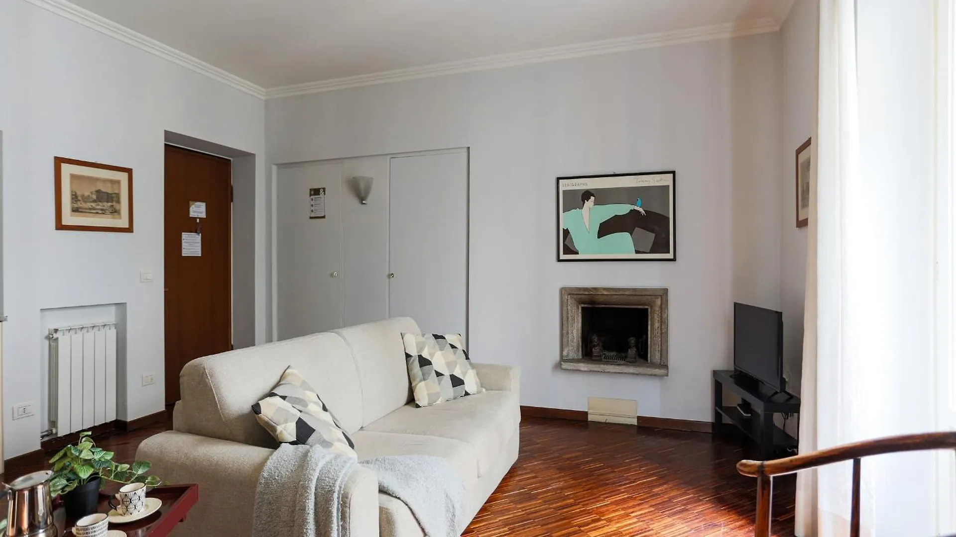 The Best Rent - Spacious One-Bedroom Apartment Near The Columns Of San Lorenzo Milan 0*,